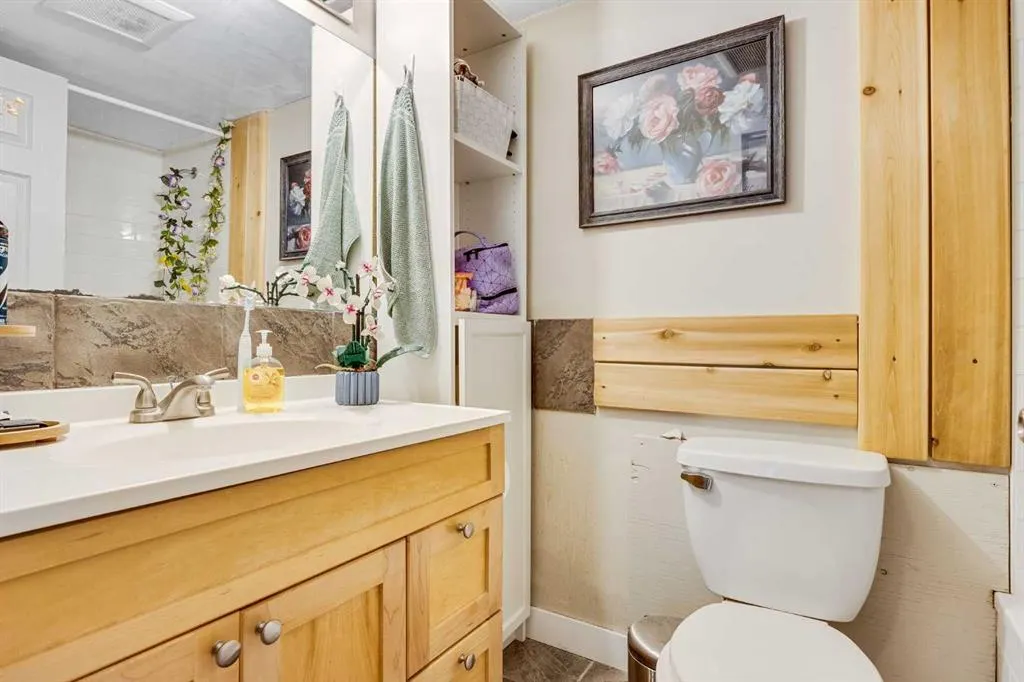 836 4 Avenue NW, #302