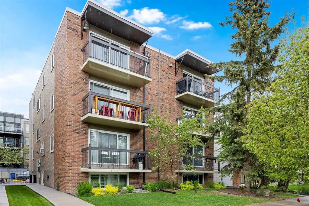 836 4 Avenue NW, #302