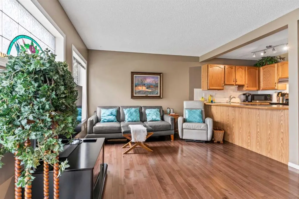 24 Millview Green SW