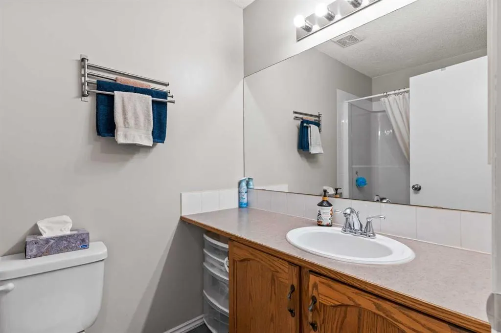 24 Millview Green SW