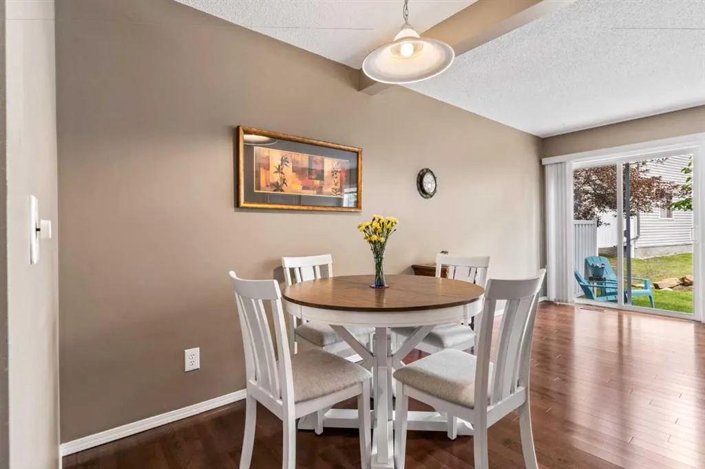 24 Millview Green SW