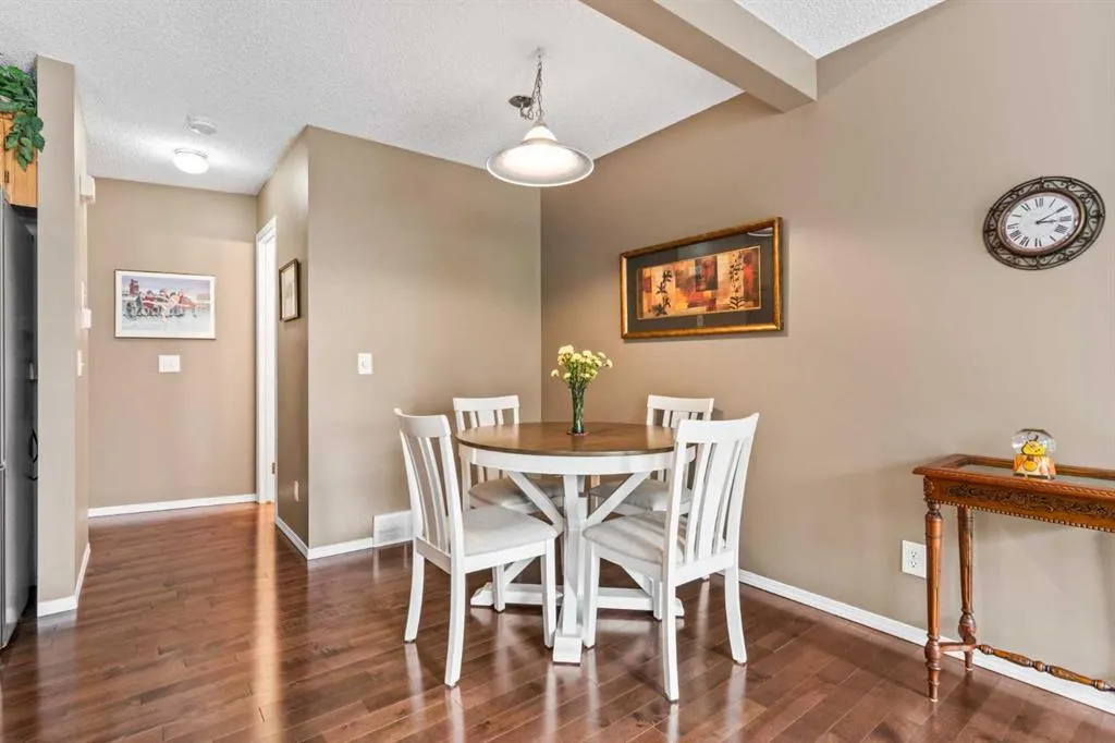 24 Millview Green SW