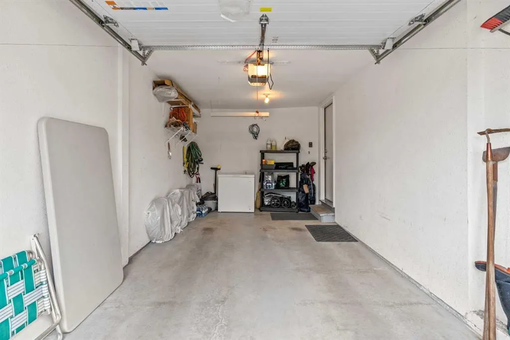 24 Millview Green SW