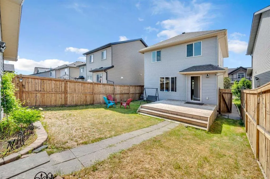 45 Skyview Springs Crescent NE