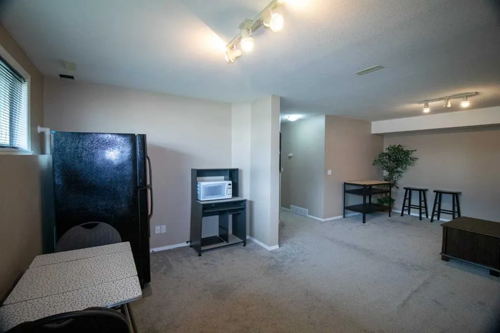 604 19 Street SE, #103