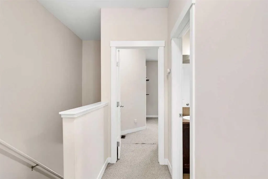 103 Skyview Ranch Gardens NE
