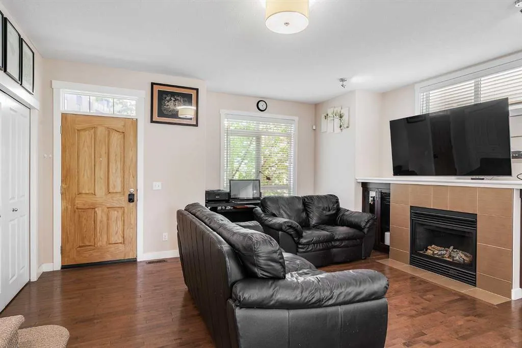 103 Skyview Ranch Gardens NE