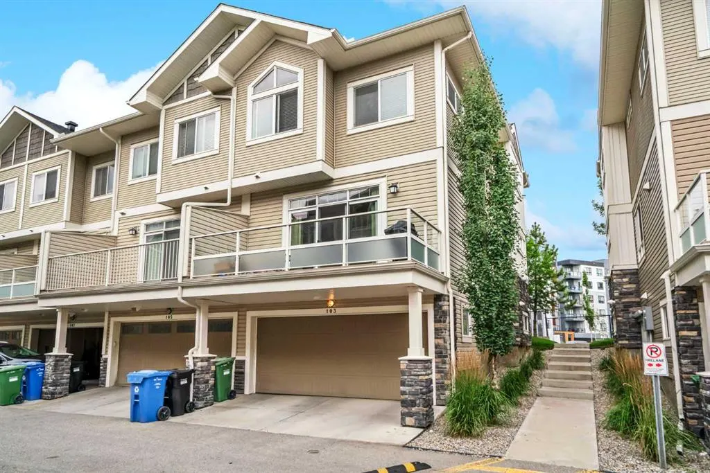 103 Skyview Ranch Gardens NE