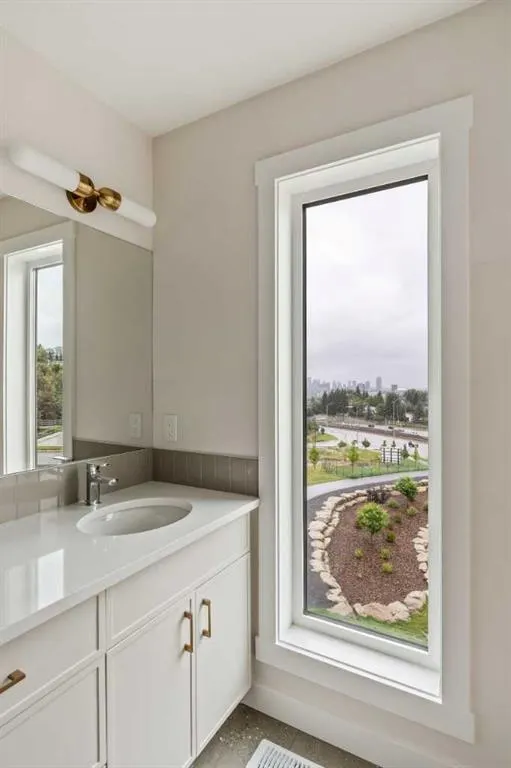 405 Sovereign Common SW