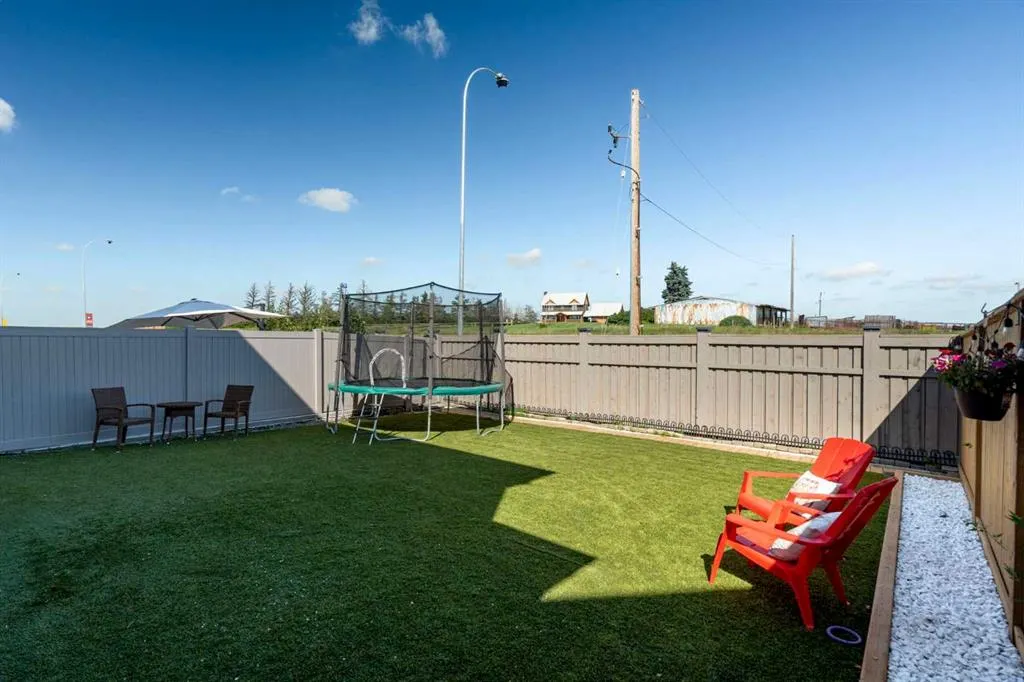 36 Magnolia Bay SE