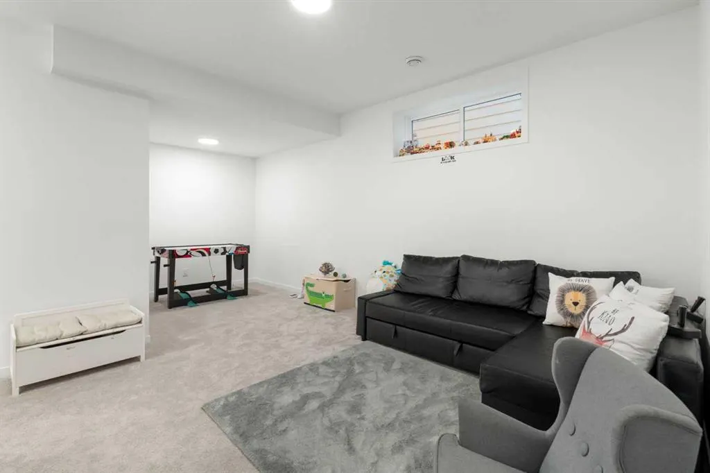 36 Magnolia Bay SE