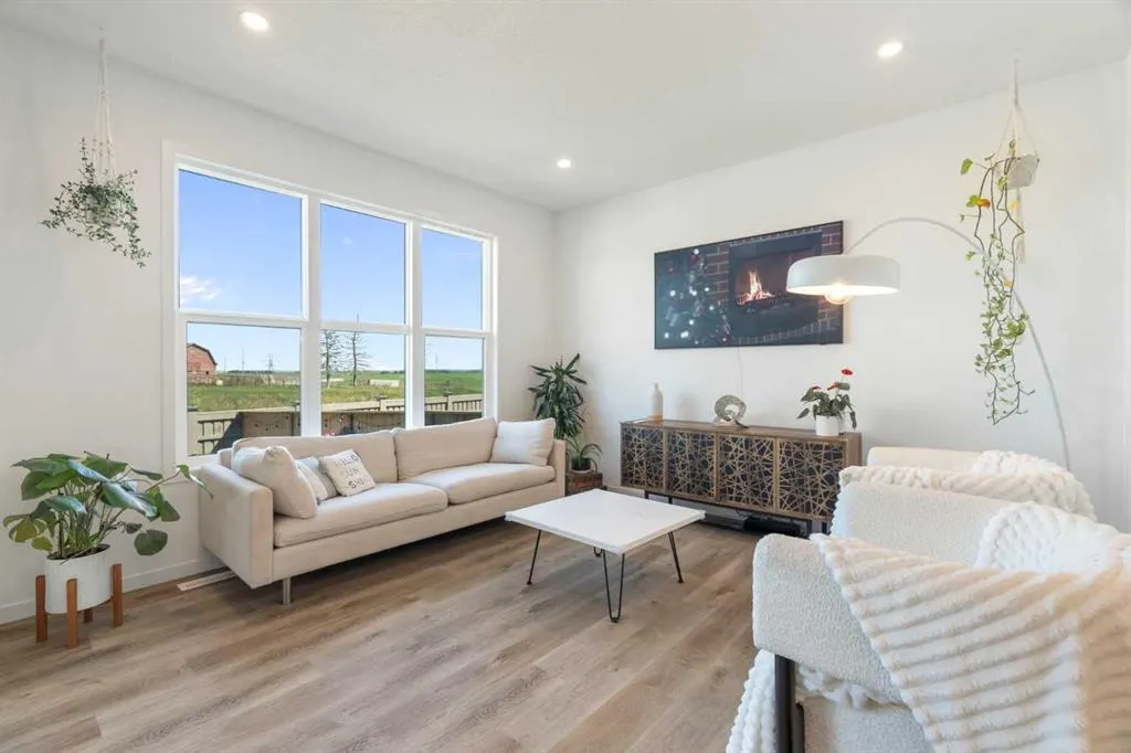 36 Magnolia Bay SE