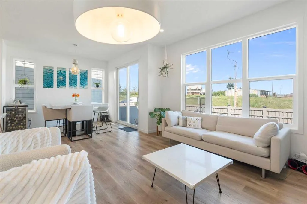 36 Magnolia Bay SE