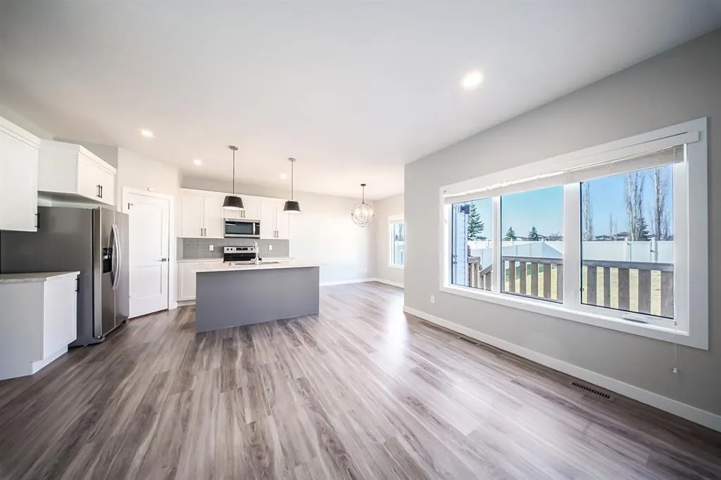 88 Henderson Crescent