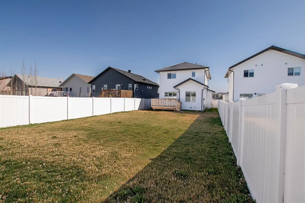 88 Henderson Crescent