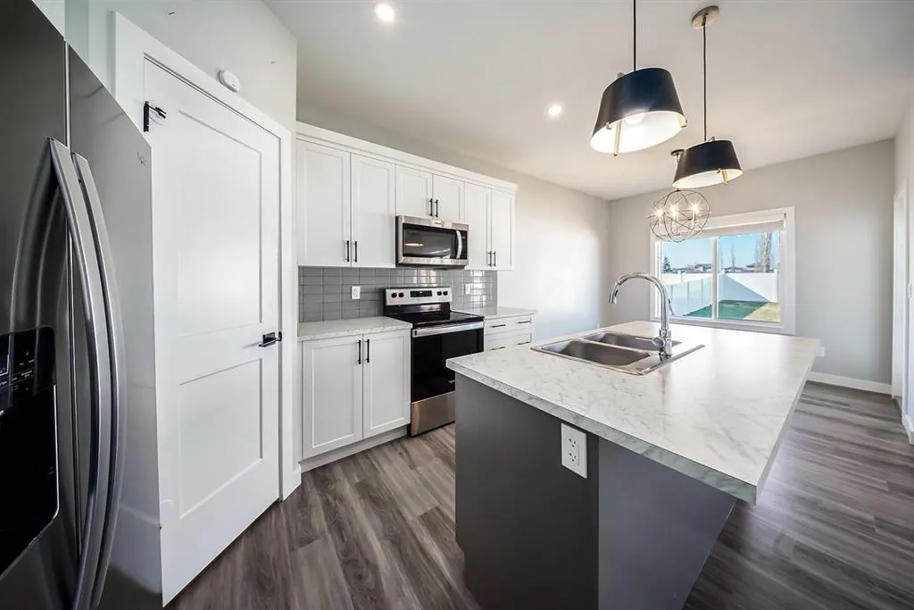 88 Henderson Crescent
