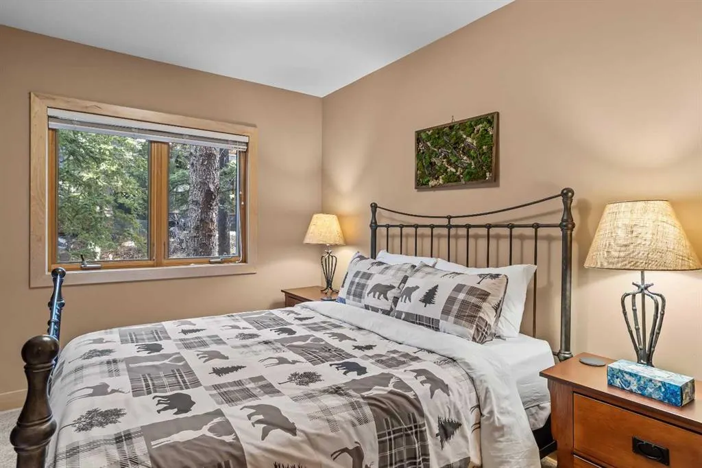 124 Silvertip Ridge, #4