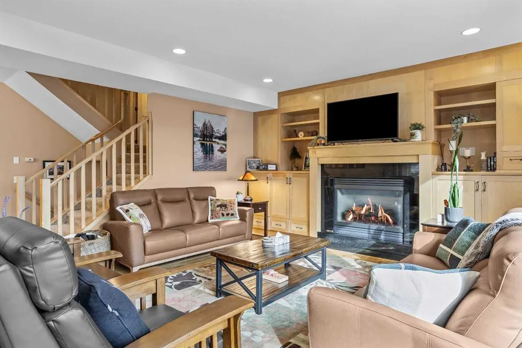 124 Silvertip Ridge, #4