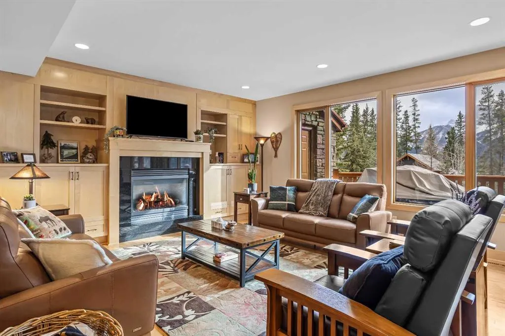 124 Silvertip Ridge, #4
