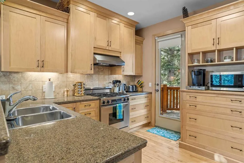 124 Silvertip Ridge, #4