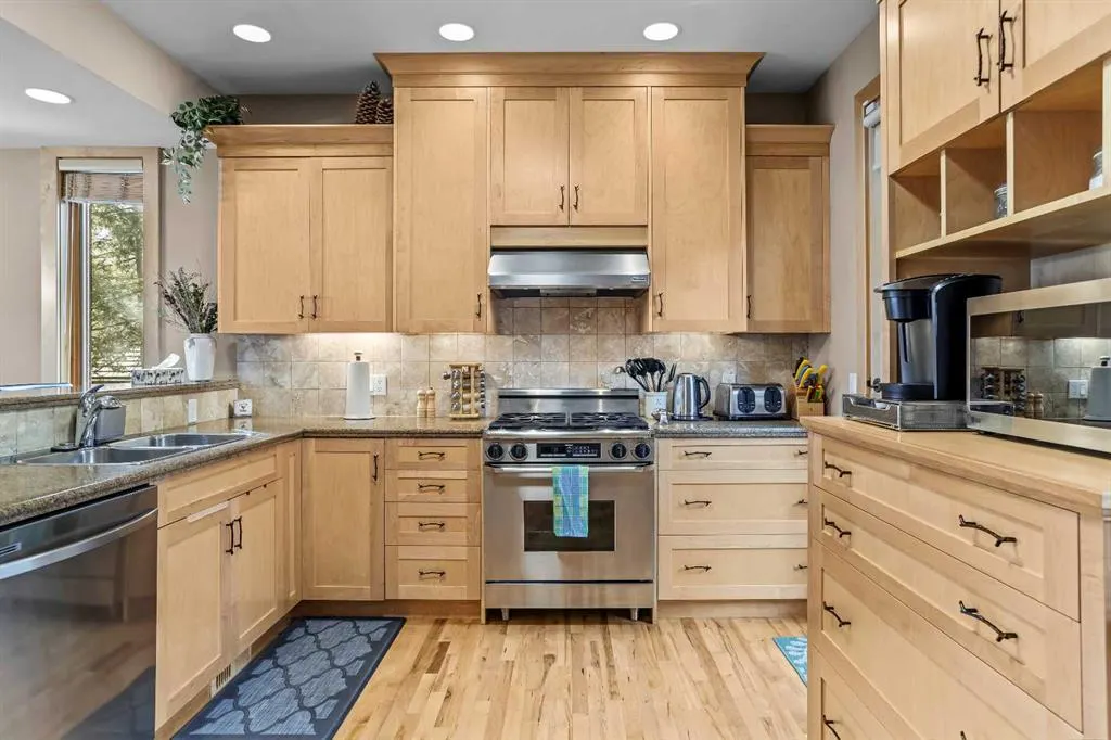 124 Silvertip Ridge, #4