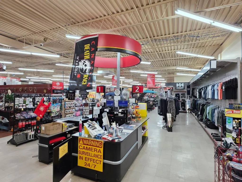 301 Shoppers PK Mall, #300, 305, 312