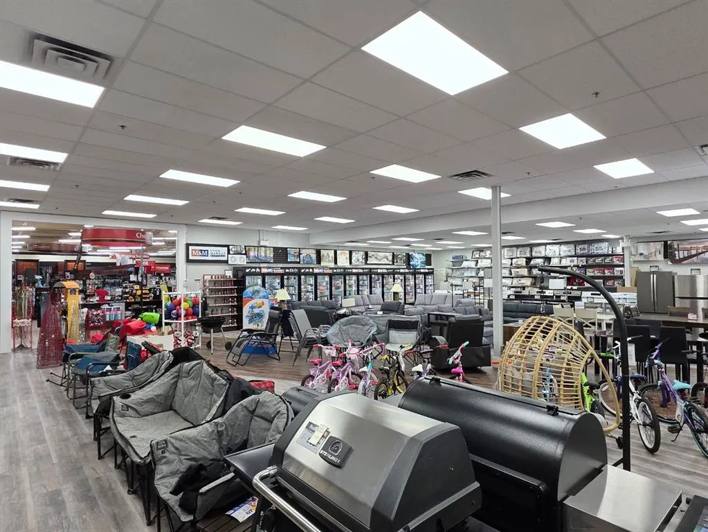 301 Shoppers PK Mall, #300, 305, 312