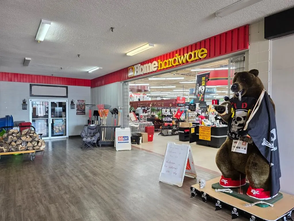 301 Shoppers PK Mall, #300, 305, 312