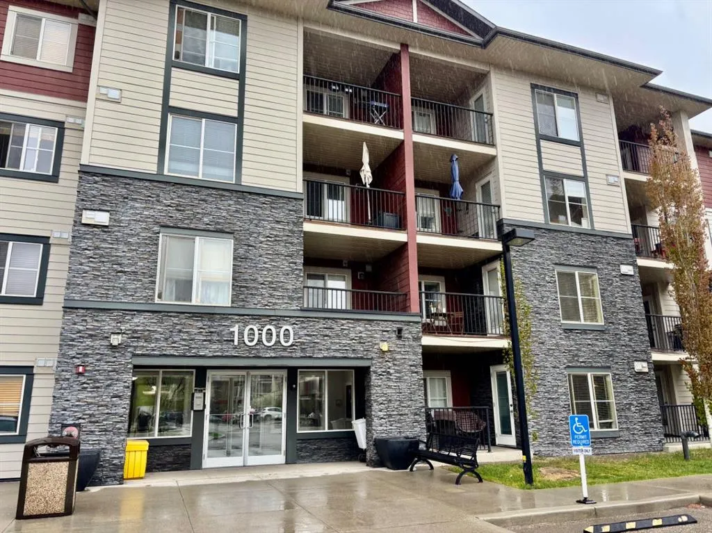 81 Legacy Boulevard SE, #1112
