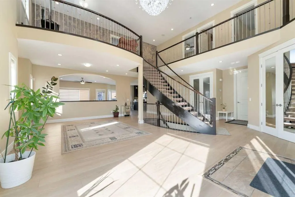 150 Saddlelake Grove NE