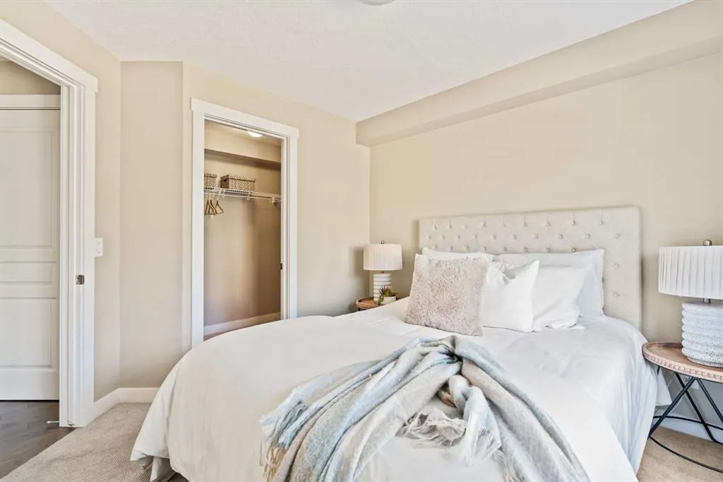 1010 Mckenzie Towne Villas SE