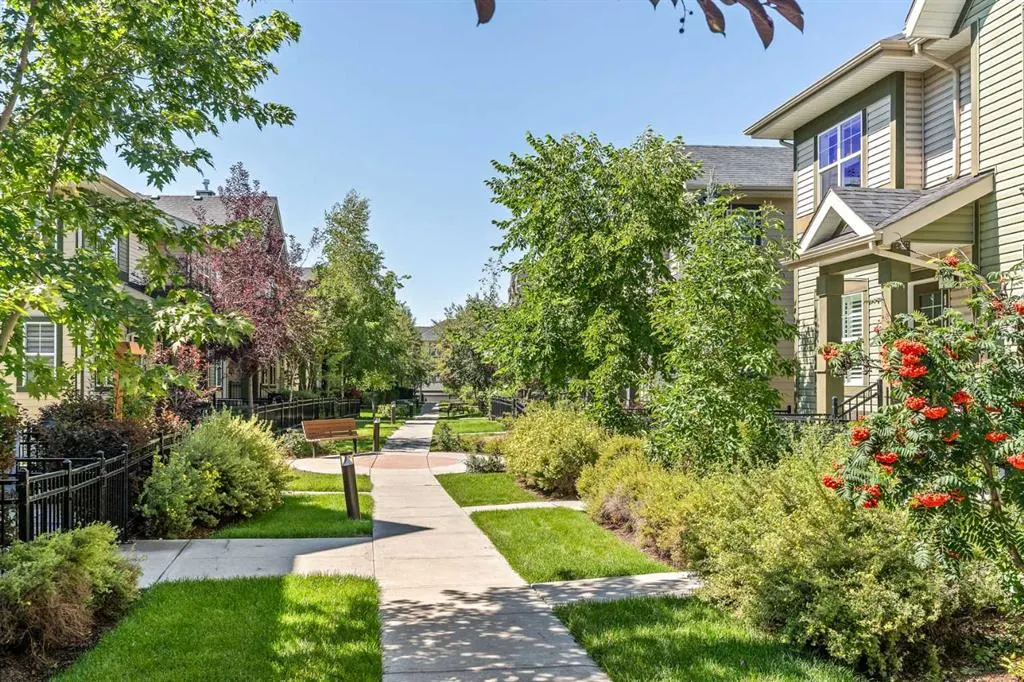 1010 Mckenzie Towne Villas SE