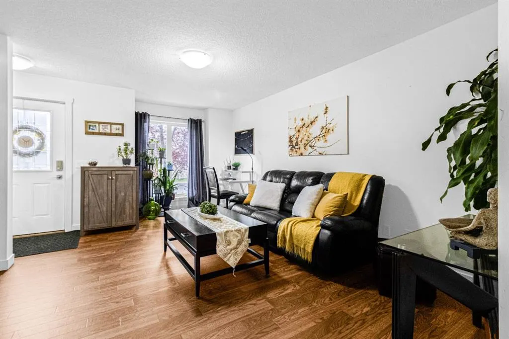 2445 Kingsland Road SE, #1006