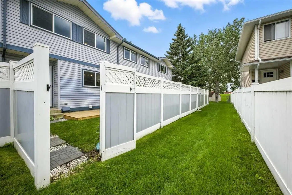 142 Woodmont Terrace SW