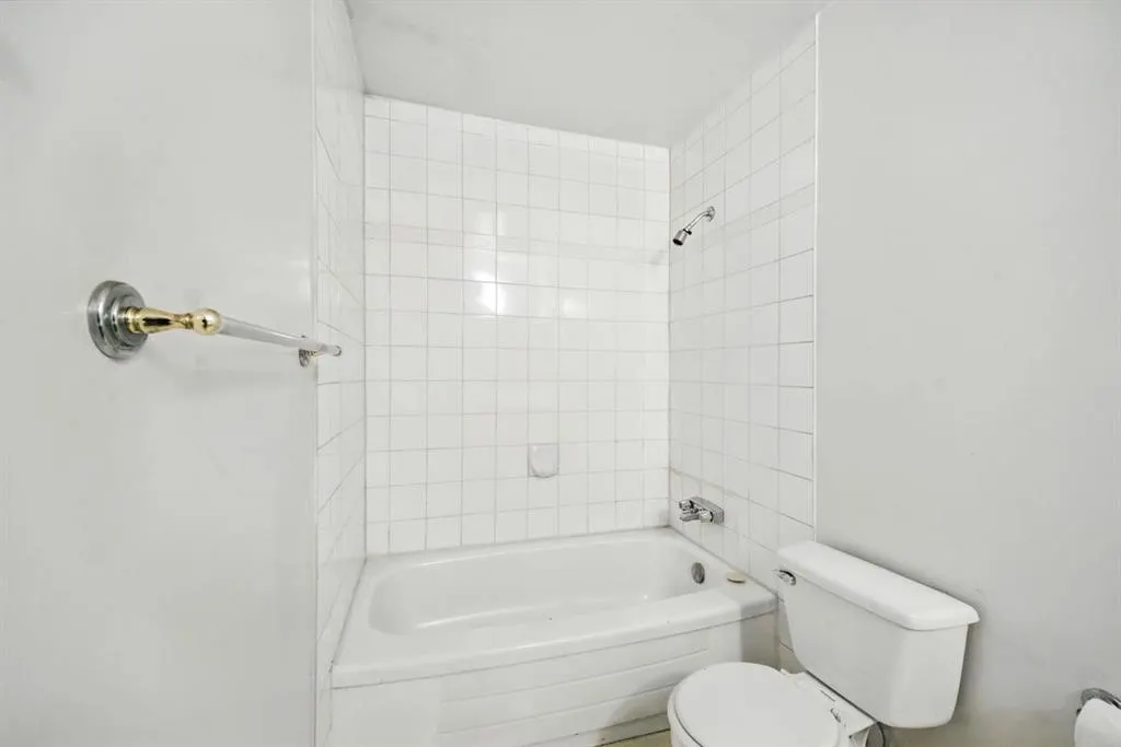 5404 10 Avenue SE, #105