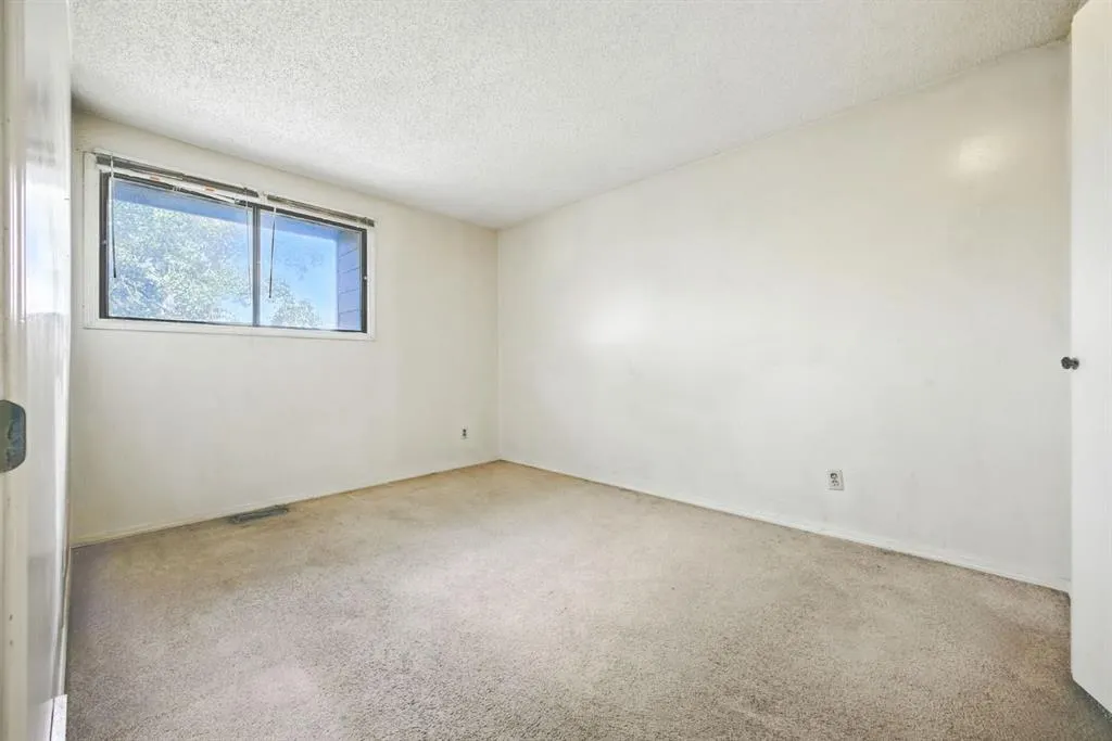 5404 10 Avenue SE, #105