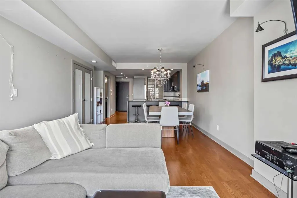 888 4 Avenue SW, #1606