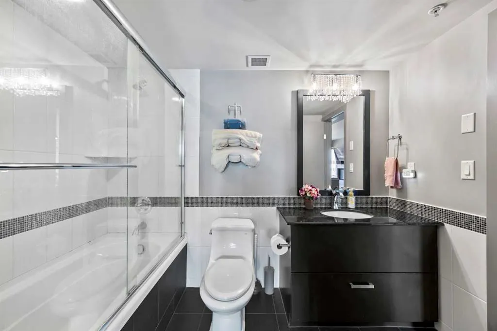 888 4 Avenue SW, #1606
