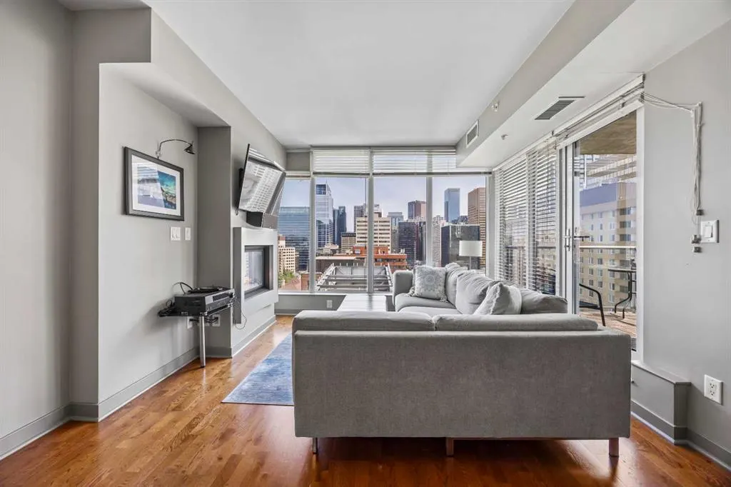 888 4 Avenue SW, #1606