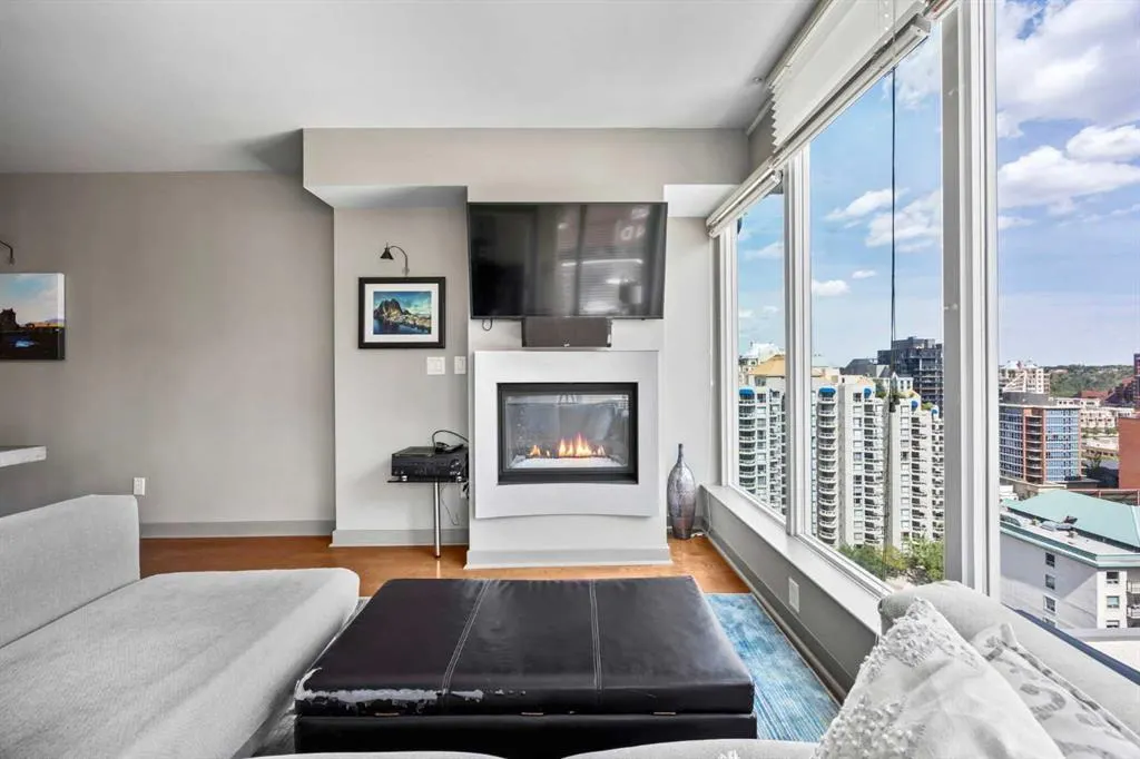 888 4 Avenue SW, #1606