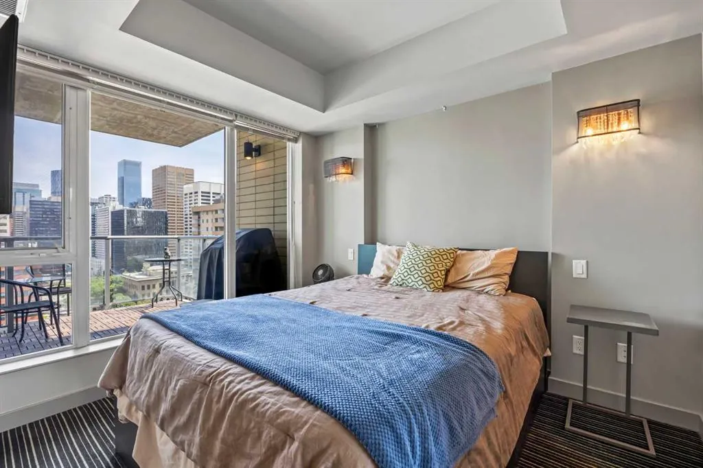 888 4 Avenue SW, #1606