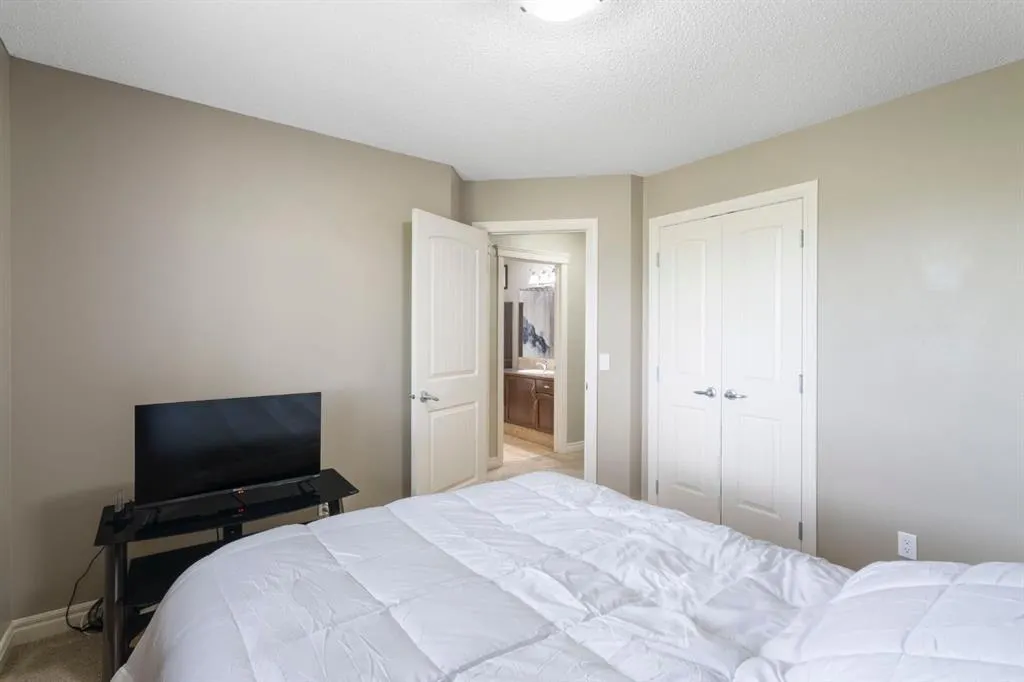 14 Cranford Gardens SE