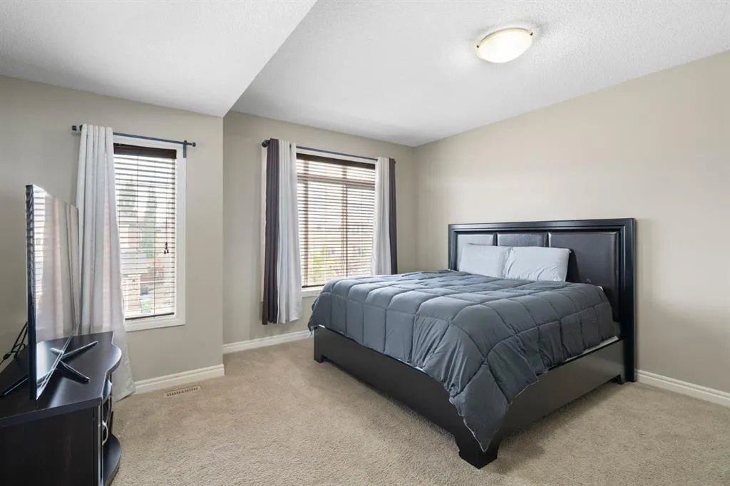 14 Cranford Gardens SE