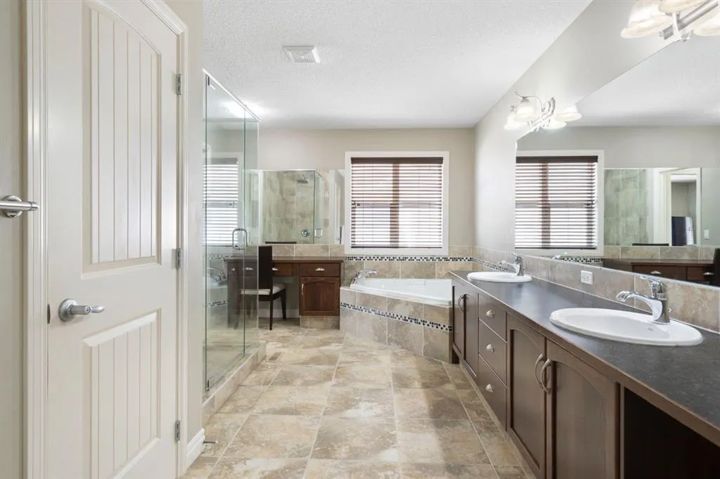 14 Cranford Gardens SE