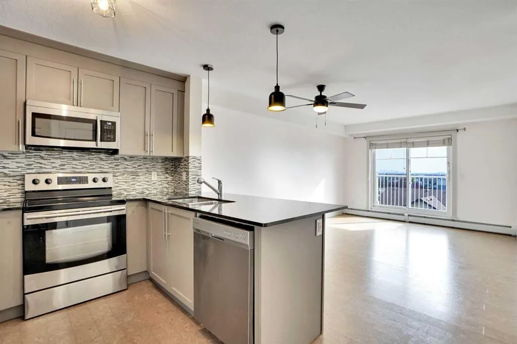 155 Skyview Ranch Way NE, #6408