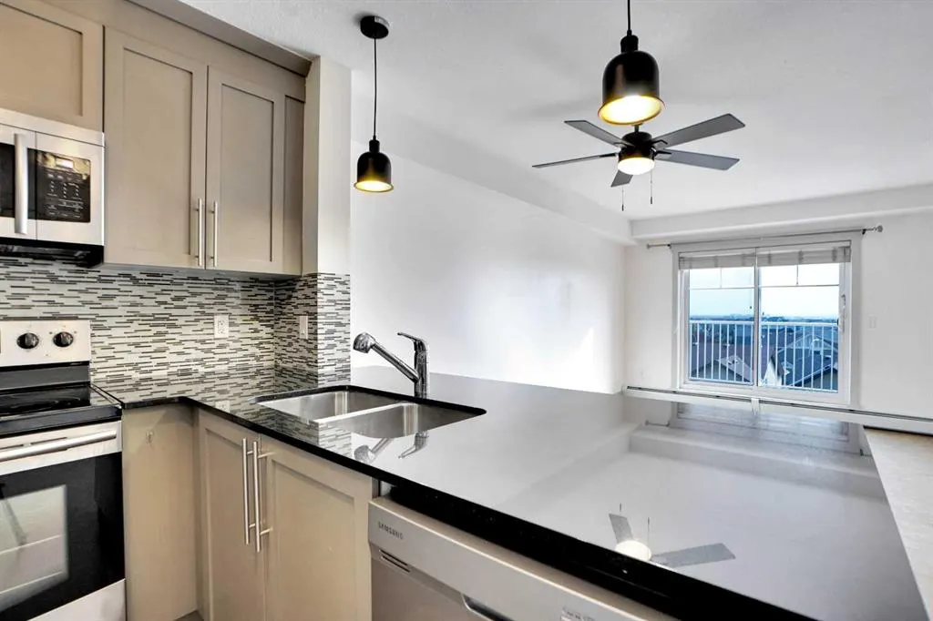 155 Skyview Ranch Way NE, #6408