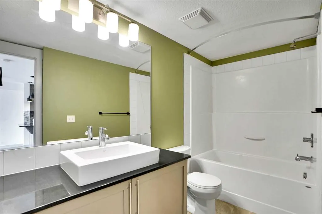 155 Skyview Ranch Way NE, #6408