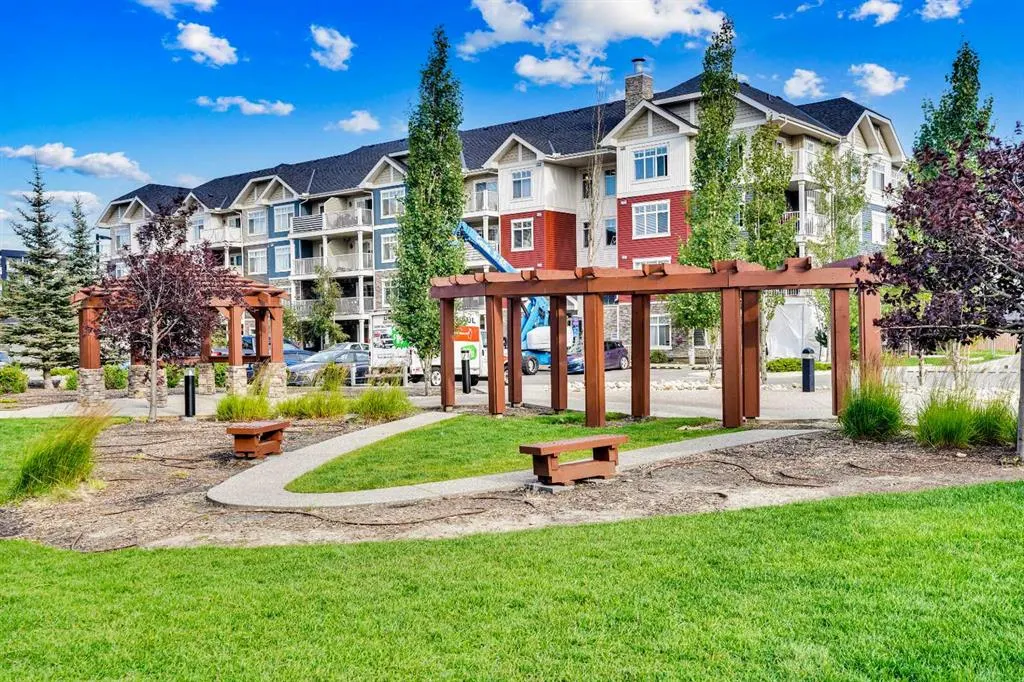 155 Skyview Ranch Way NE, #6408