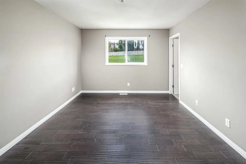 123 Royal Birch Manor NW
