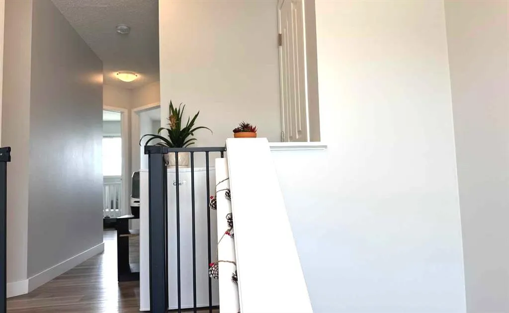 304 Ross Avenue, #8